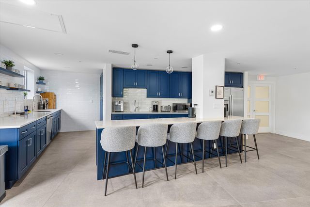 3000 Holiday Drive 1803, Fort Lauderdale, FL 33316