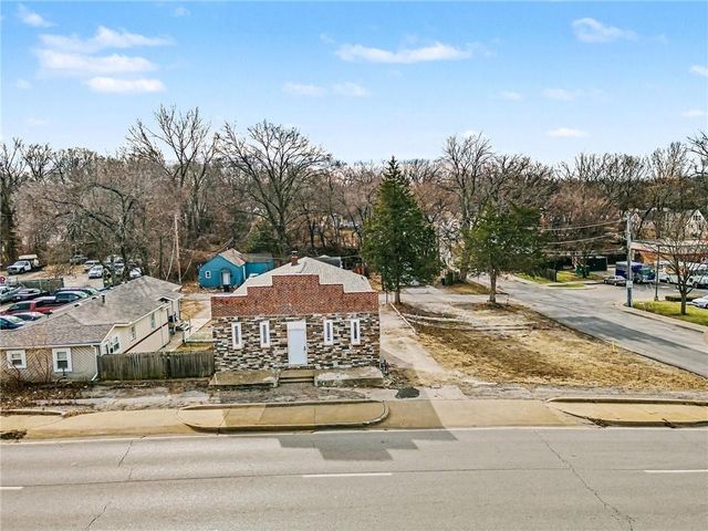 11303 E Truman Road, Independence, MO 64050