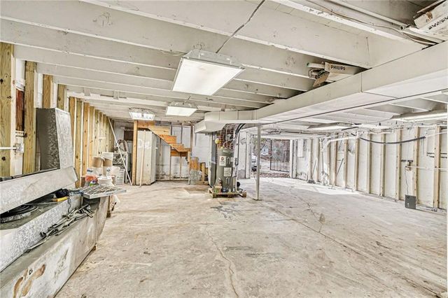 11303 E Truman Road, Independence, MO 64050
