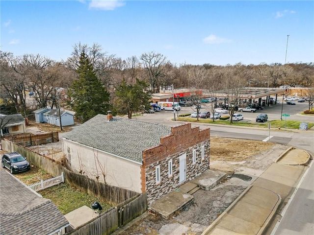 11303 E Truman Road, Independence, MO 64050