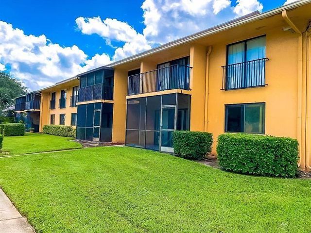 5825 Washington Street 40-B, Hollywood, FL 33023