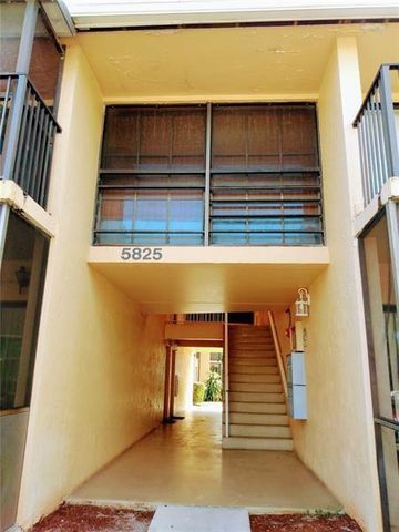 5825 Washington Street 40-B, Hollywood, FL 33023