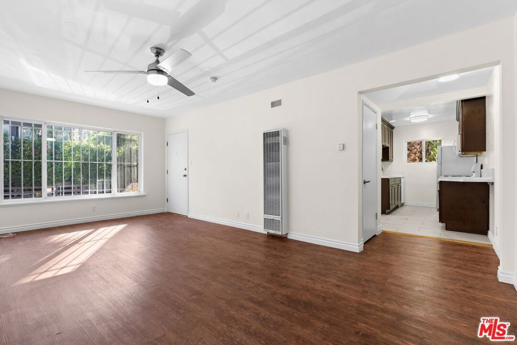 1000 N Orange Grove Avenue 2, West Hollywood, CA 90046