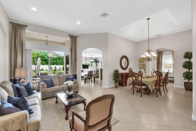 10715 Cambay Circle, Boynton Beach, FL 33437
