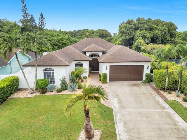 10715 Cambay Circle, Boynton Beach, FL 33437