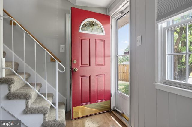 13026 KINGSWELL DR, Woodbridge, VA 22193