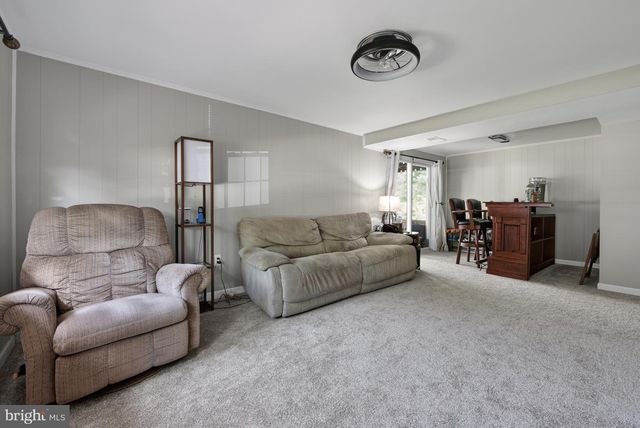 13026 KINGSWELL DR, Woodbridge, VA 22193