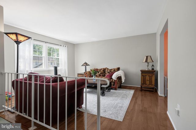 13026 KINGSWELL DR, Woodbridge, VA 22193