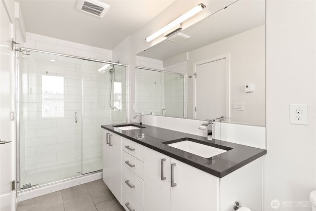 32675 Madrona Avenue SE, Black Diamond, WA 98010