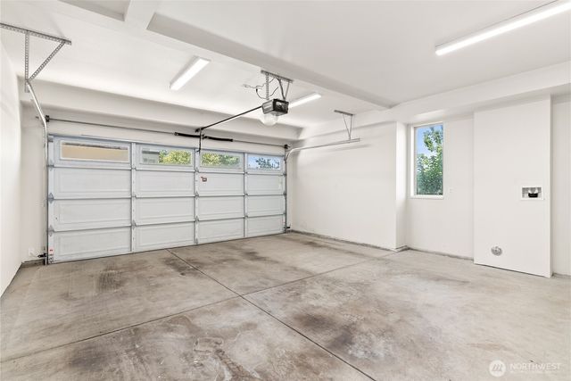 32675 Madrona Avenue SE, Black Diamond, WA 98010