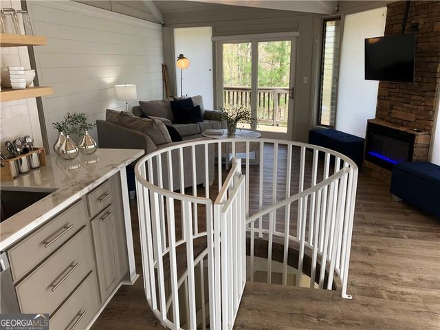 40 Treetopper Lane, Jasper, GA 30143