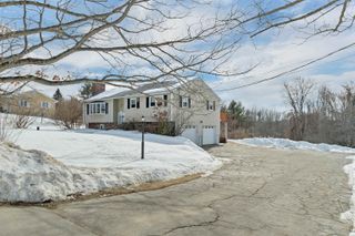 21 Barnard Ridge Road, Meredith, NH 03253