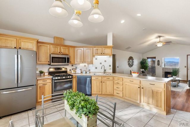 99 N Eagle Dr, Canon City, CO 81212