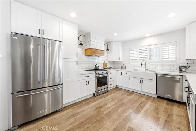 306 Campbell Lane, Costa Mesa, CA 92627