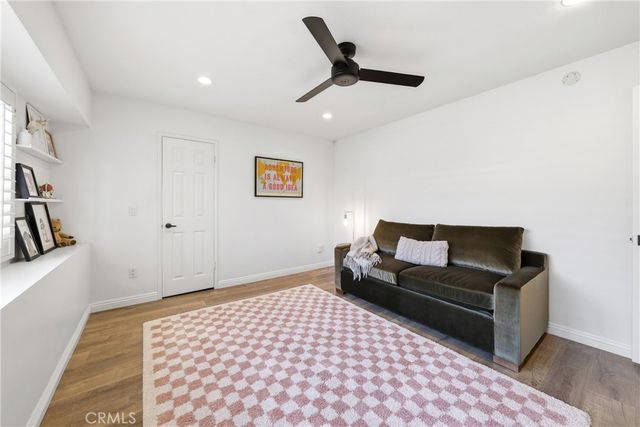 306 Campbell Lane, Costa Mesa, CA 92627
