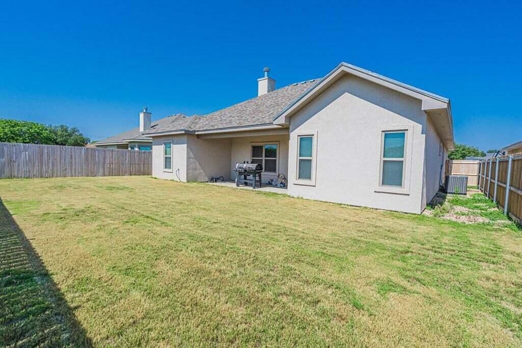 Image 9 of property listing at 2509 Selman Drive, San Angelo, TX 76905