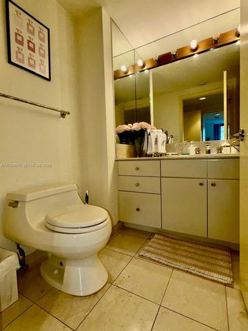 2000 Island Blvd 308, Aventura, FL 33160