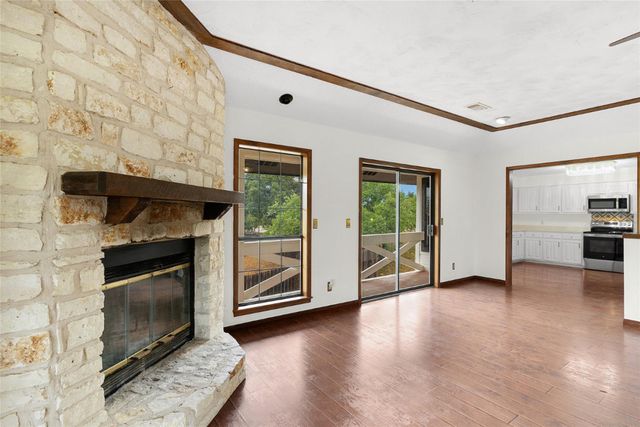 21205 National DR, Lago Vista, TX 78645