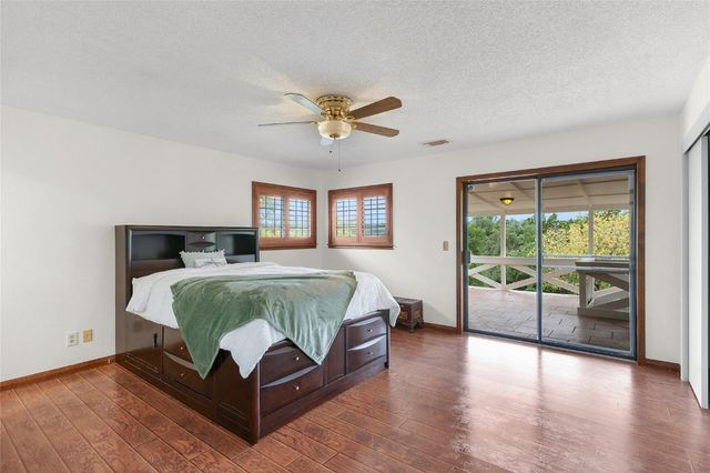 21205 National DR, Lago Vista, TX 78645