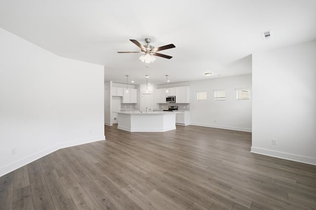 26 Fairlawn Dr, Fairview, TN 37062