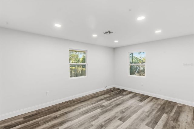 2726 6TH AVENUE W, Bradenton, FL 34205