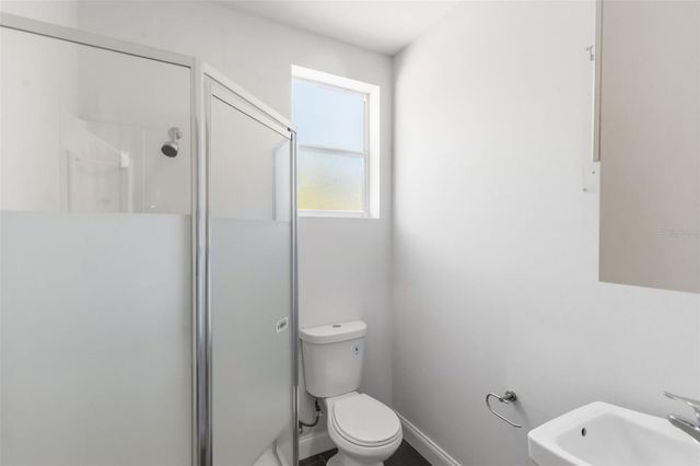 2726 6TH AVENUE W, Bradenton, FL 34205