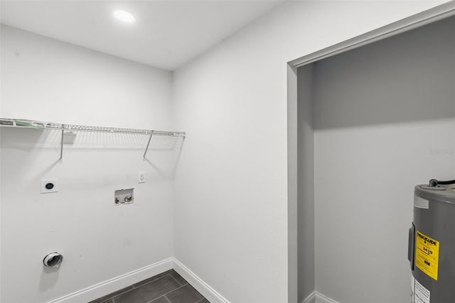2726 6TH AVENUE W, Bradenton, FL 34205