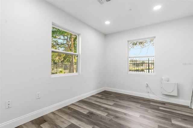 2726 6TH AVENUE W, Bradenton, FL 34205