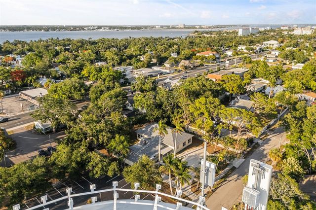2726 6TH AVENUE W, Bradenton, FL 34205