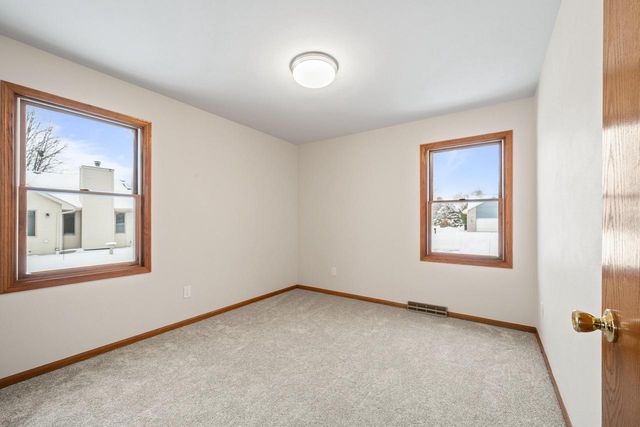 539 Autumn DRIVE, Walworth, WI 53184