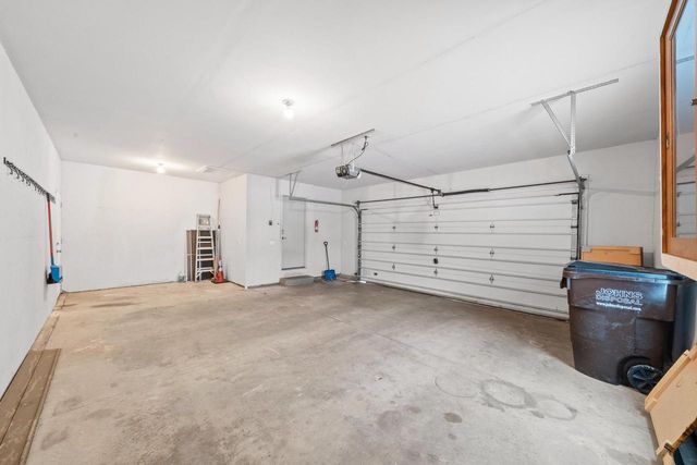 539 Autumn DRIVE, Walworth, WI 53184