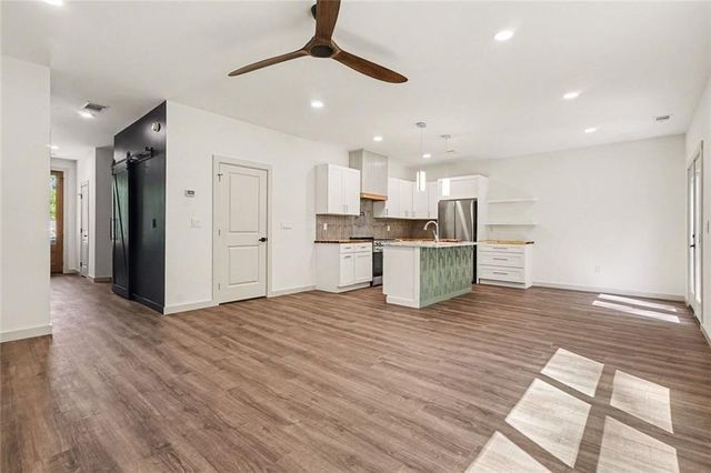 953 Remington Drive SE, Conyers, GA 30094