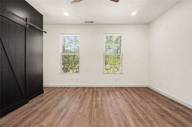 953 Remington Drive SE, Conyers, GA 30094