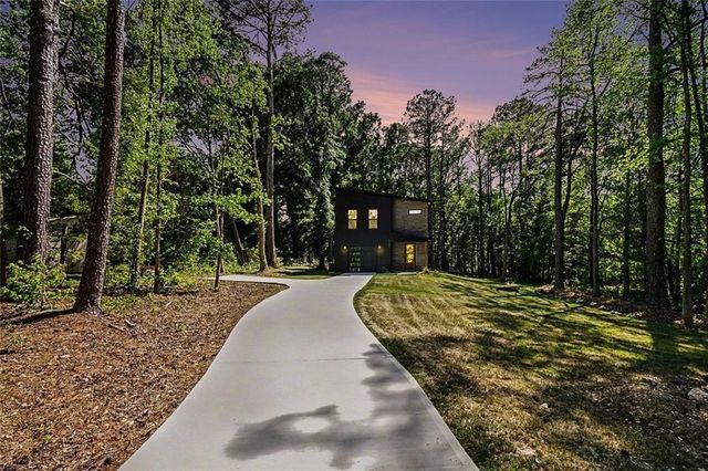 953 Remington Drive SE, Conyers, GA 30094