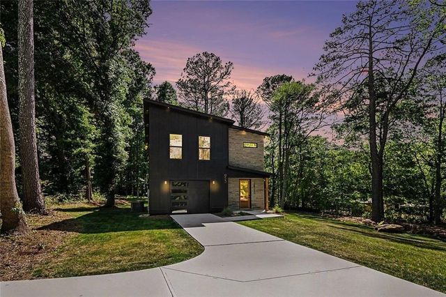 953 Remington Drive SE, Conyers, GA 30094