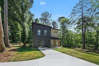 953 Remington Drive SE, Conyers, GA 30094