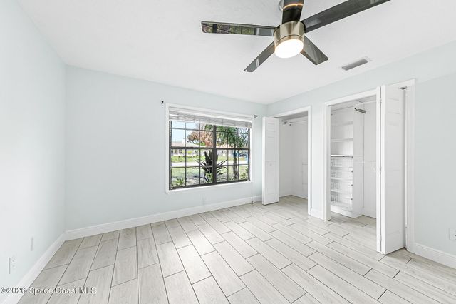 313 Harvey Avenue NE, Palm Bay, FL 32907