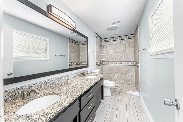 313 Harvey Avenue NE, Palm Bay, FL 32907