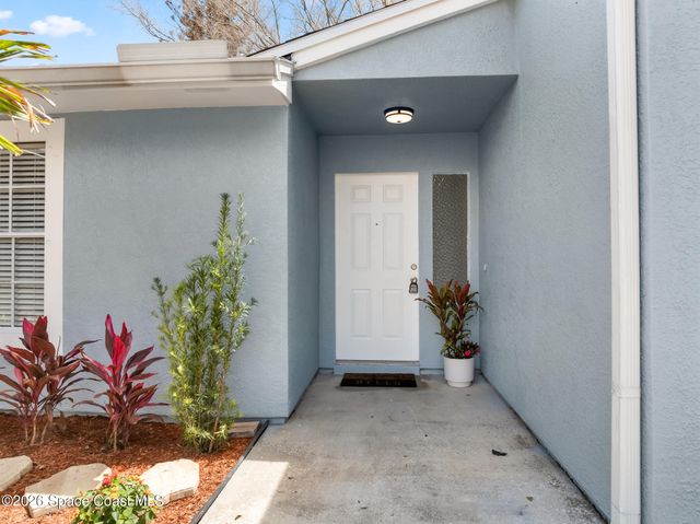 313 Harvey Avenue NE, Palm Bay, FL 32907