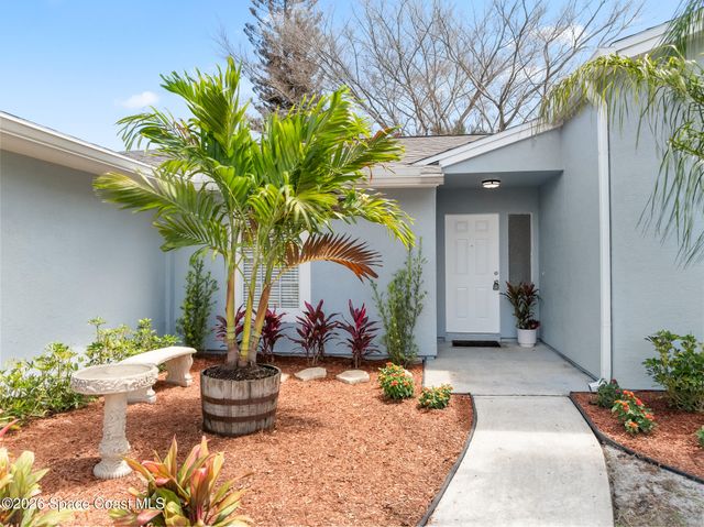 313 Harvey Avenue NE, Palm Bay, FL 32907