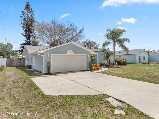 313 Harvey Avenue NE, Palm Bay, FL 32907