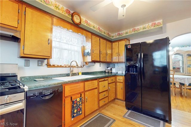 391 Canton Road, Wintersville, OH 43953