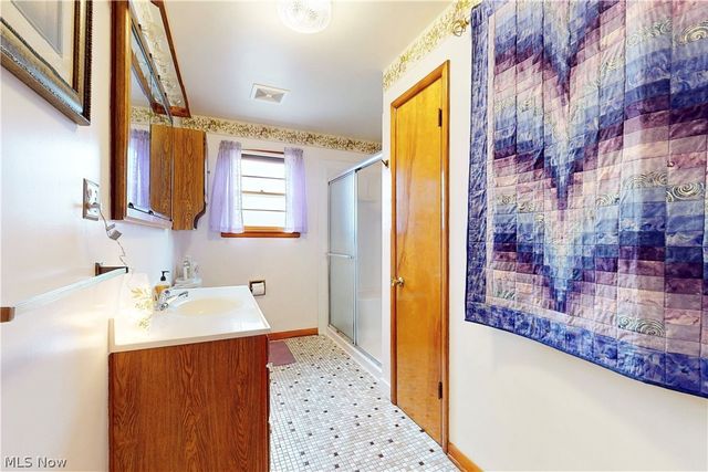 391 Canton Road, Wintersville, OH 43953