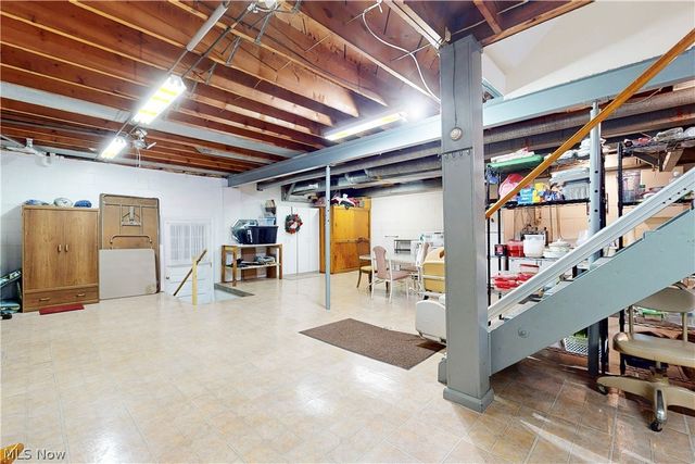 391 Canton Road, Wintersville, OH 43953