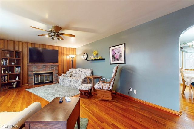 391 Canton Road, Wintersville, OH 43953