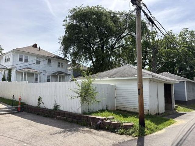 2232 Salem Avenue, Dayton, OH 45406