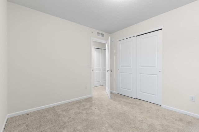 732 Wildflower Lane, Chanhassen, MN 55317