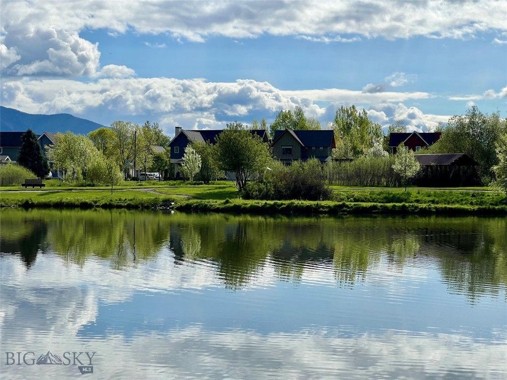 336 N Hanley Avenue, Bozeman, MT 59718 photo 2