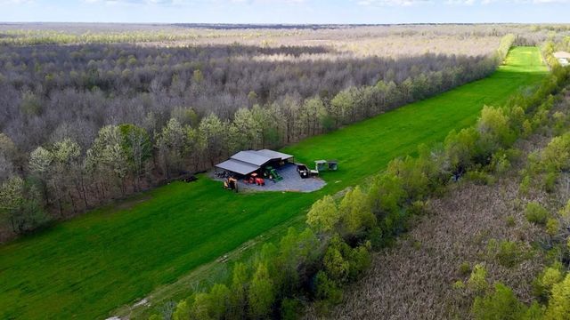 6992 Blackhawk Acme Levee Road, Vidalia, LA 71373