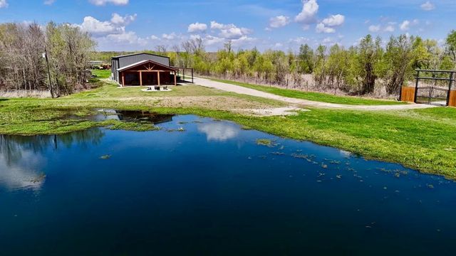 6992 Blackhawk Acme Levee Road, Vidalia, LA 71373
